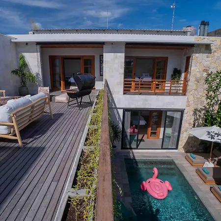 Seminyak, 4Br Family Friendly Villa W Cook& Pool